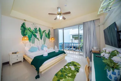 高级双人间 — Patong Beach Side Hotel